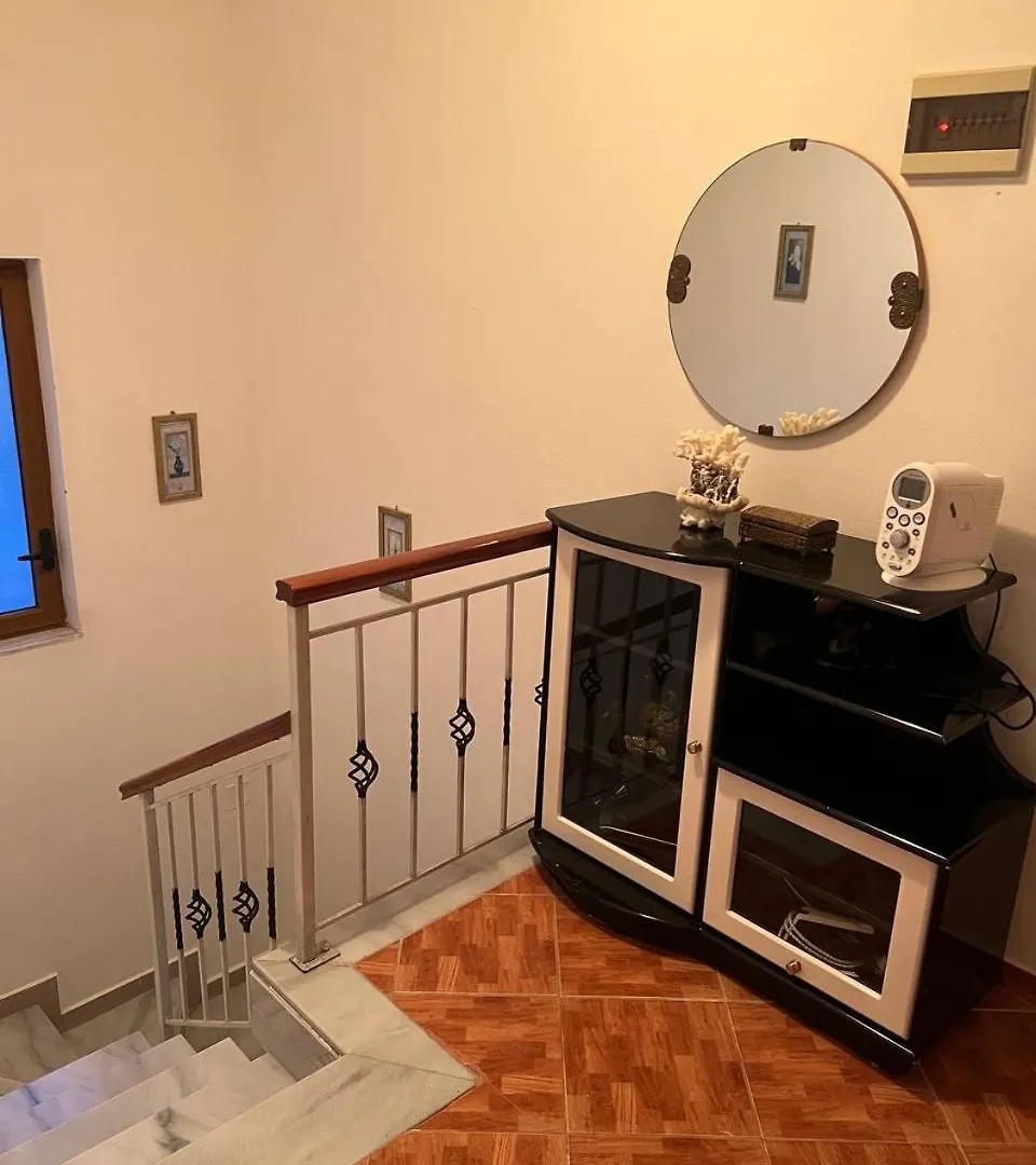 Guest house Guesthouse Space Permet